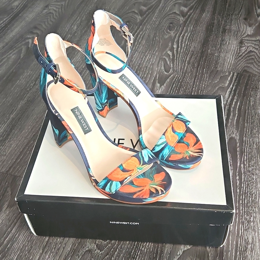 Nine West Blue and Orange NWDEMPSY Block Heel 7